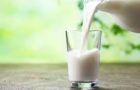 बच्चों के लिए दूध क्यों आवश्यक है और कौन सा दूध सर्वोत्तम है Why Milk Is Essential For Children And Which Milk Is Best