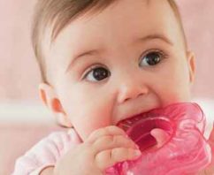 शिशुओं के दाँत निकलने का शुरूआत की समस्या Beginning Problem Of Toothache In  Infants